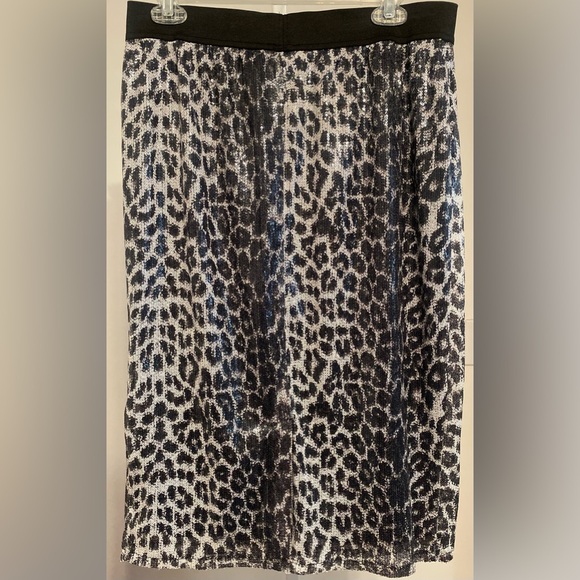 NWT W. Worthington Leopard Sequin Pencil Skirt. Color: Black/White. Size: M - Picture 5 of 12